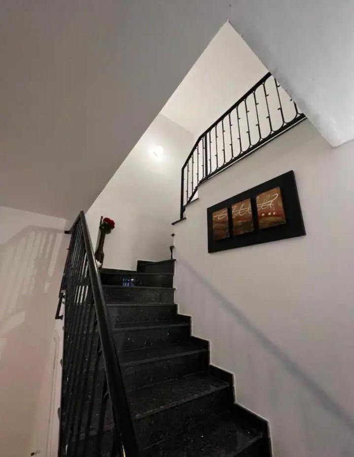 Marias Spacious Aparment Paphos Buitenkant foto