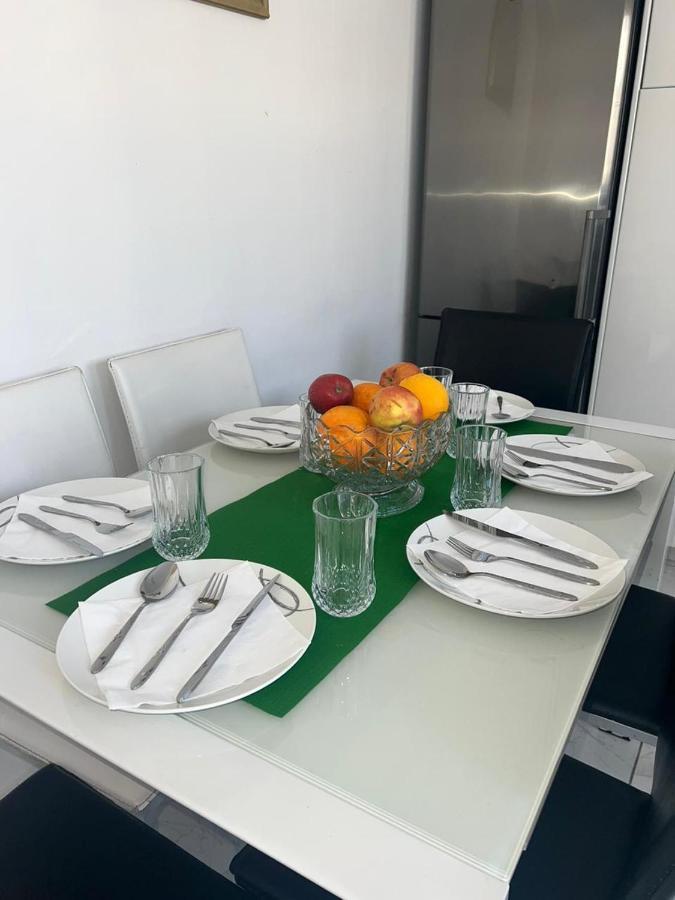 Marias Spacious Aparment Paphos Buitenkant foto